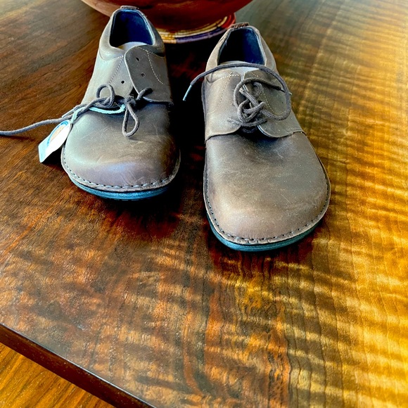 By Birkenstock, Footprints, Medium Brown, Lace-up flats, w/drop heel🐾 - Picture 2 of 14